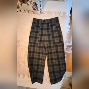 Meg Women's Checkered Black and Gray Pants